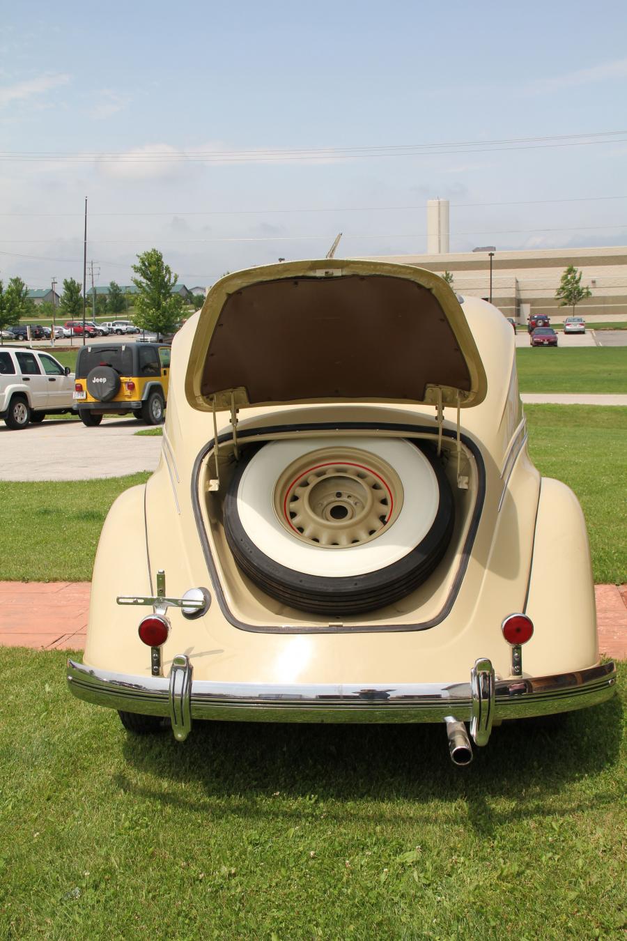  Chrysler C2 Imperial Airflow Coupe 1935 года  (фото 8 из 16)